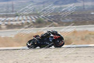 media/Oct-05-2025-CVMA (Sun) [[beeef4f201]]/Race 10-Formula Lightweight Twins Shootout/